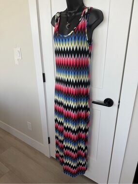 Streetwear Society Black Label with Pink Trim